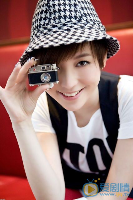 金莎短发写真 金莎短发写真