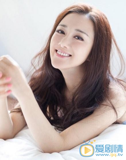 李依晓白色写真 李依晓高清写真_李依晓高清剧照