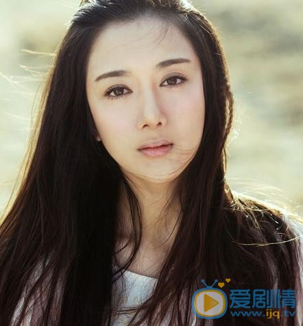 李依晓气质写真 李依晓高清写真_李依晓高清剧照