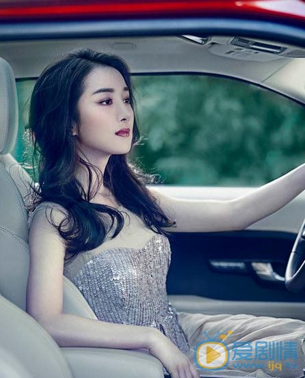 李依晓杂志照 李依晓高清写真_李依晓高清剧照