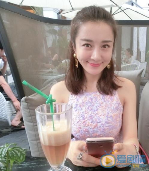 李依晓生活照 李依晓高清写真_李依晓高清剧照