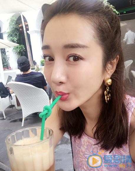 李依晓生活照 李依晓高清写真_李依晓高清剧照
