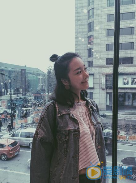 李依晓生活照 李依晓高清写真_李依晓高清剧照