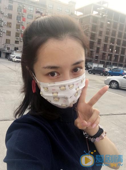 李依晓生活照 李依晓高清写真_李依晓高清剧照