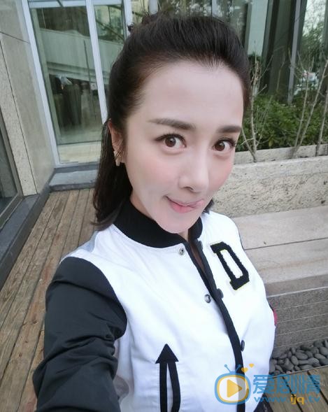 李依晓生活照 李依晓高清写真_李依晓高清剧照