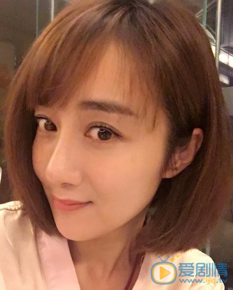 李依晓生活照 李依晓高清写真_李依晓高清剧照