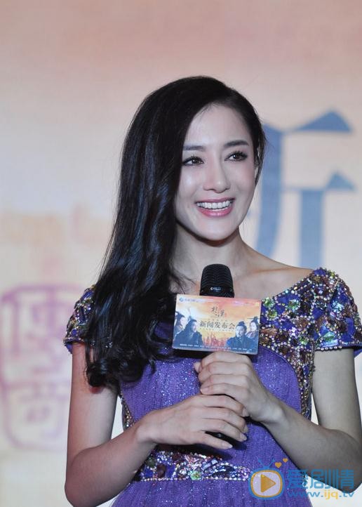 李依晓活动照 李依晓高清写真_李依晓高清剧照