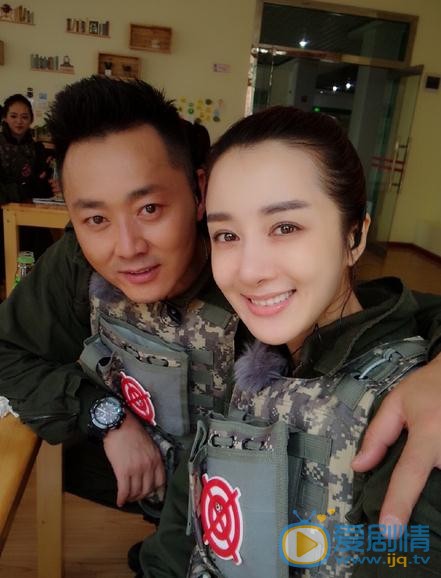 李依晓片场照 李依晓高清写真_李依晓高清剧照