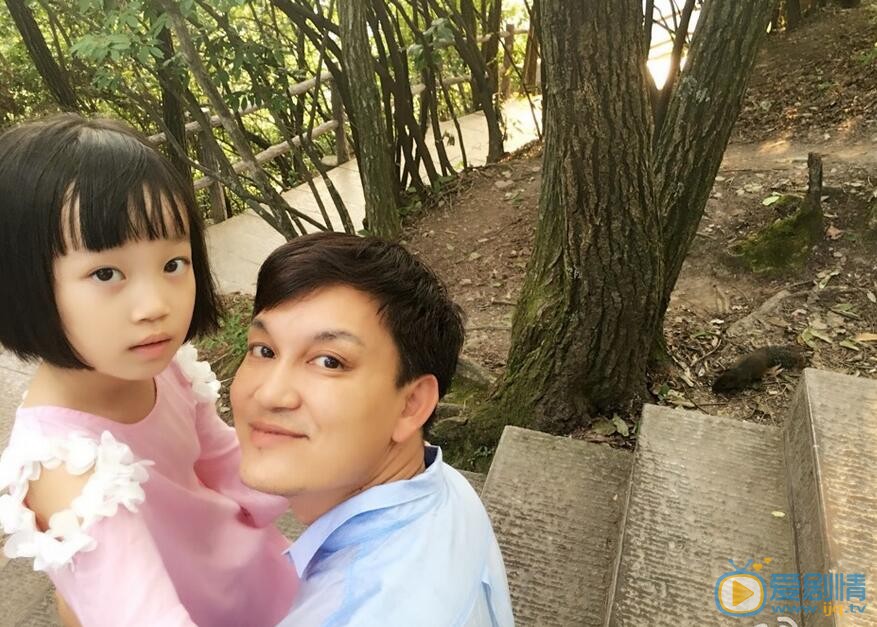 李锐李锐家人照 李锐高清写真_李锐高清剧照