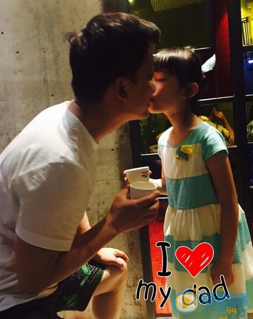 李锐李锐家人照 李锐高清写真_李锐高清剧照