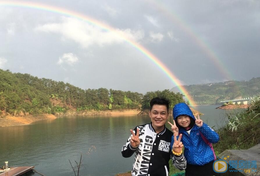 李锐李锐家人照 李锐高清写真_李锐高清剧照