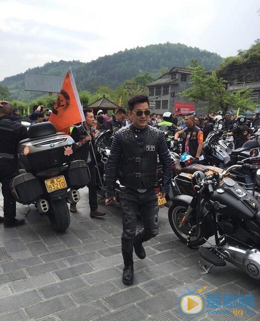 李锐凤凰传骑 李锐高清写真_李锐高清剧照