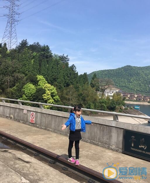 李锐李锐家人照 李锐高清写真_李锐高清剧照
