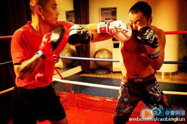 曹炳琨训练照 曹炳琨高清写真_曹炳琨高清剧照