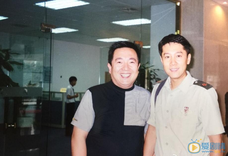 董浩合照 董浩高清写真_董浩高清剧照