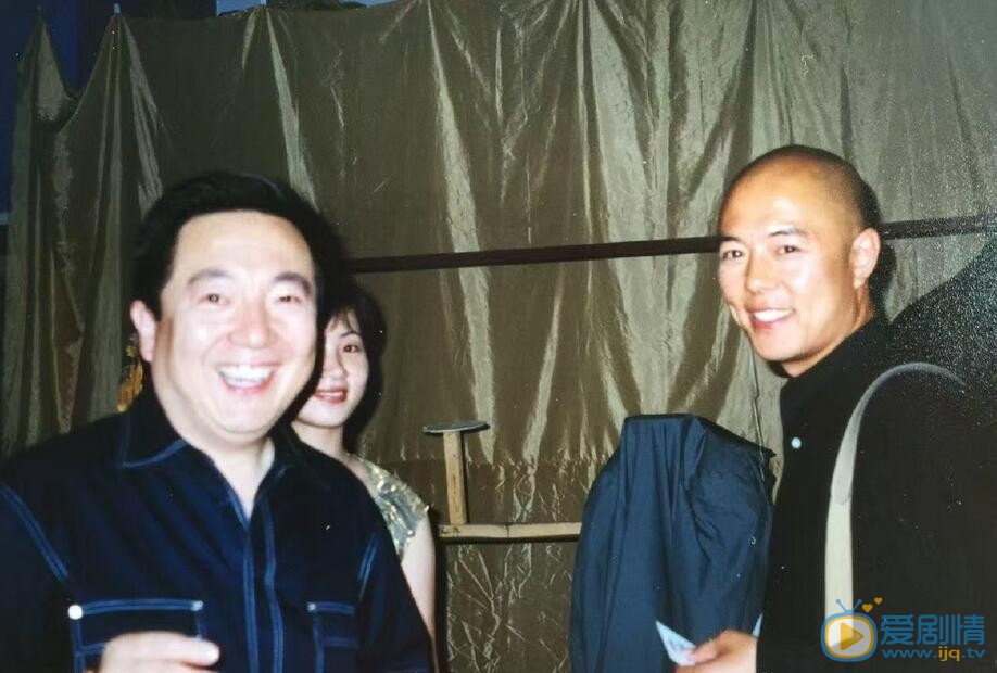董浩合照 董浩高清写真_董浩高清剧照