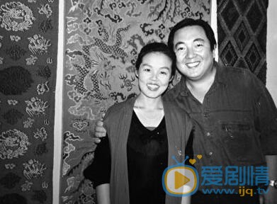 董浩董浩与妻子张微合照 董浩高清写真_董浩高清剧照