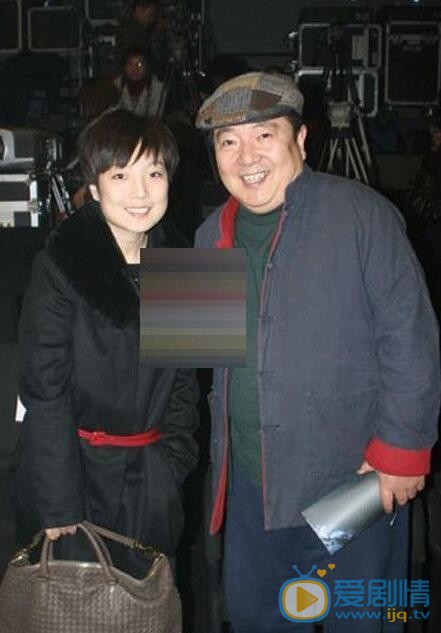 董浩董浩与妻子张微合照 董浩高清写真_董浩高清剧照