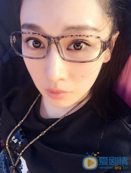 贾晓晨生活照 贾晓晨高清写真_贾晓晨高清剧照