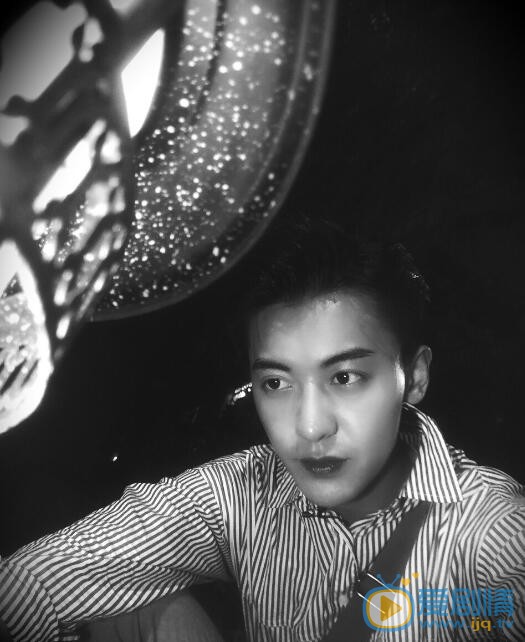 赵志伟生活照 赵志伟高清写真_赵志伟高清剧照