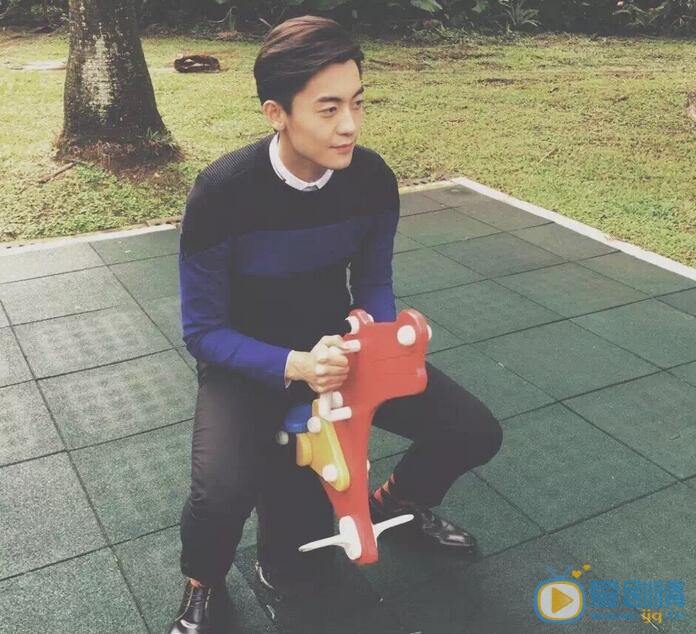 赵志伟日常帅照 赵志伟高清写真_赵志伟高清剧照