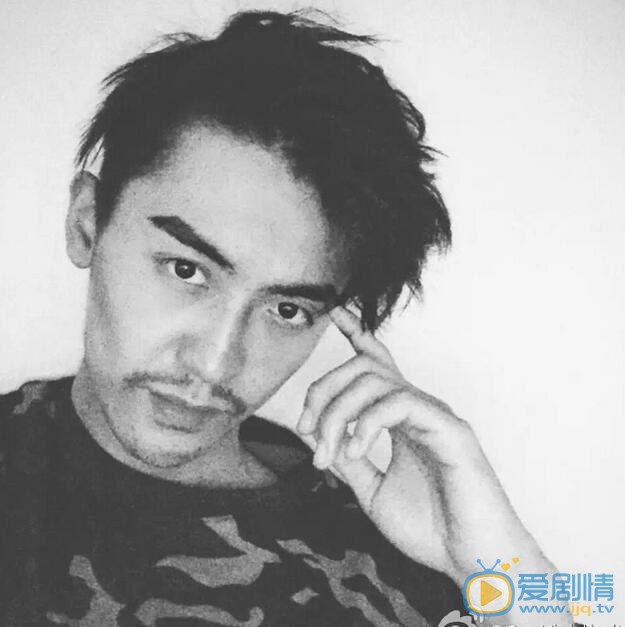 赵志伟日常帅照 赵志伟高清写真_赵志伟高清剧照