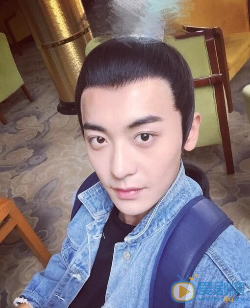 赵志伟日常帅照 赵志伟高清写真_赵志伟高清剧照