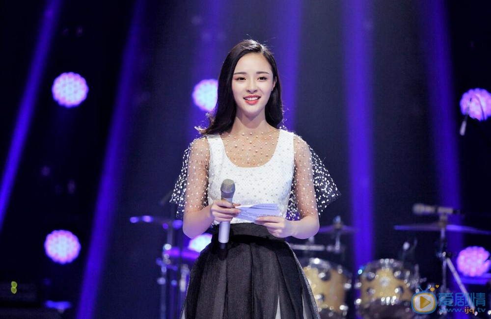 李莎旻子主持节目照 李莎旻子高清写真_李莎旻子高清剧照