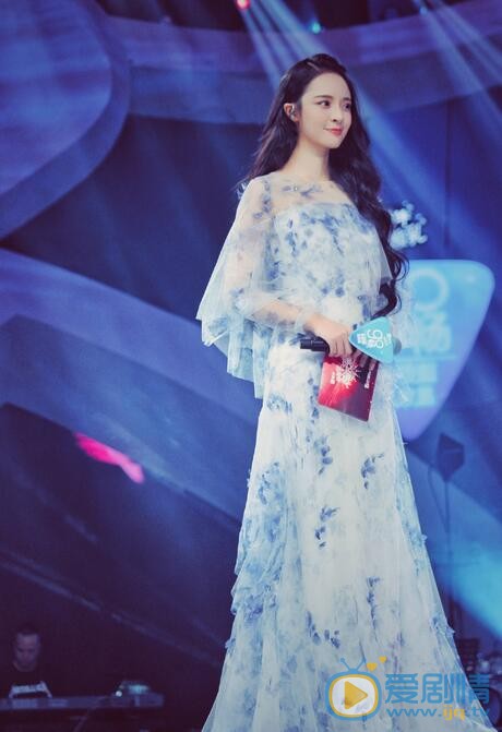 李莎旻子《2016超级女声》主持照 李莎旻子高清写真_李莎旻子高清剧照