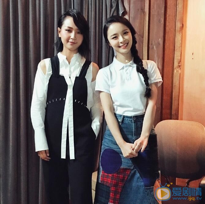 李莎旻子《汉语桥》节目照 李莎旻子高清写真_李莎旻子高清剧照