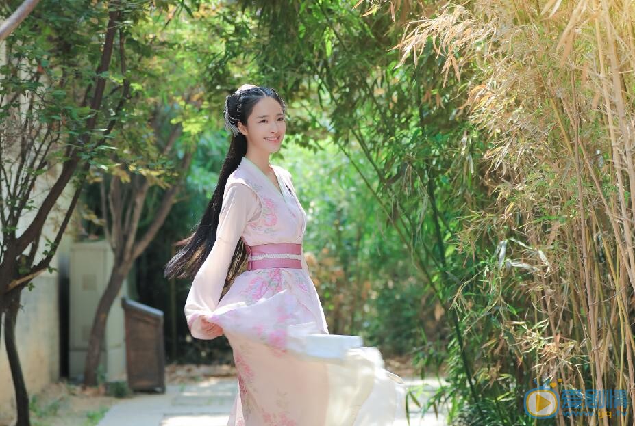 李莎旻子清纯古装 李莎旻子高清写真_李莎旻子高清剧照