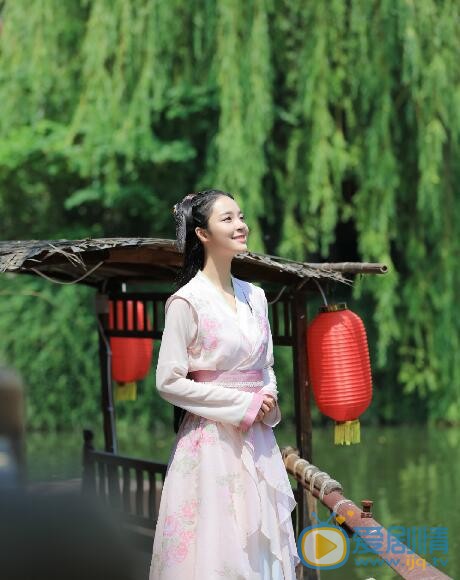 李莎旻子清纯古装 李莎旻子高清写真_李莎旻子高清剧照