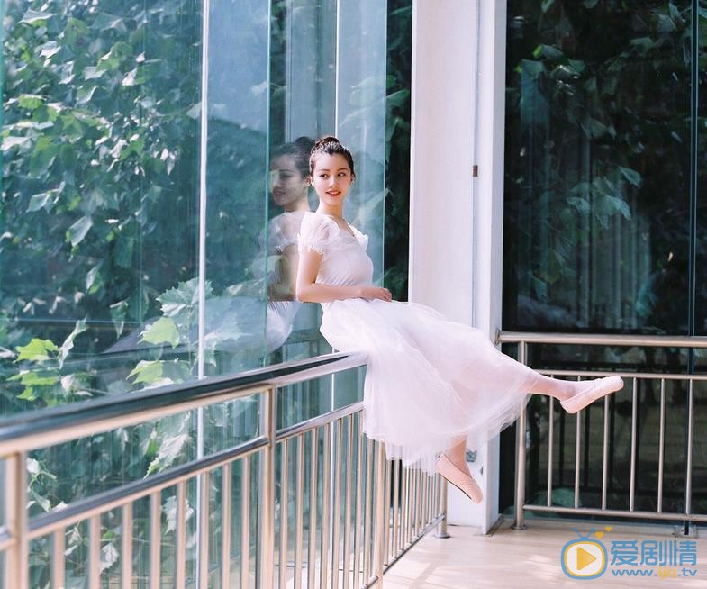 王鹤润甜美写真 王鹤润高清写真_王鹤润高清剧照