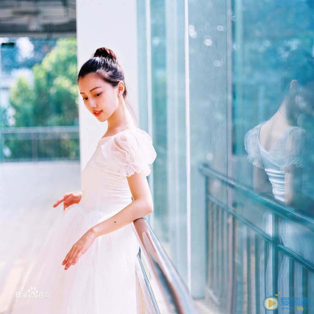 王鹤润甜美写真 王鹤润高清写真_王鹤润高清剧照
