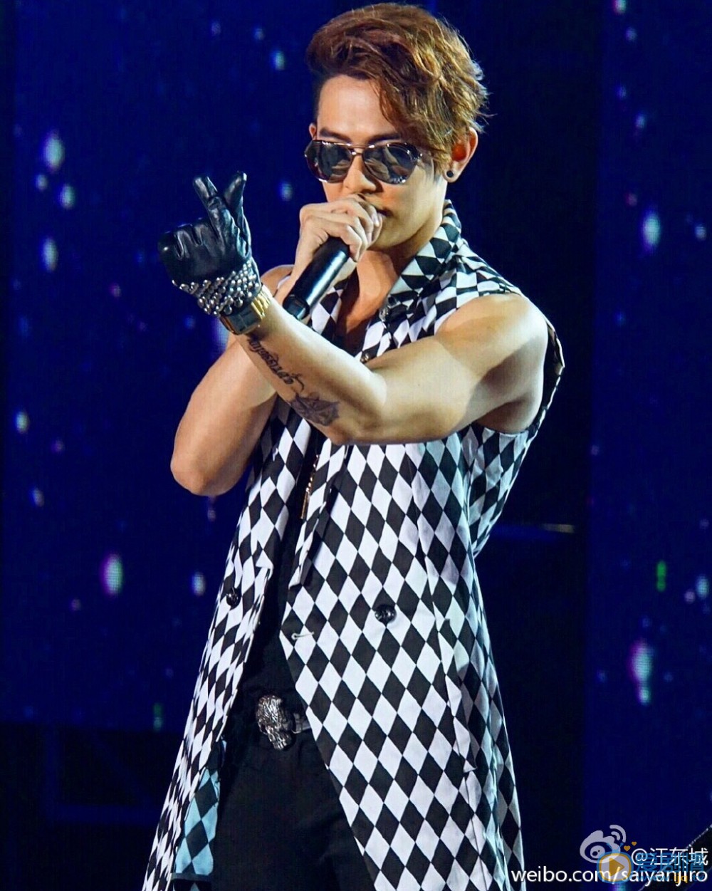 汪东城演唱会造型 汪东城高清写真_汪东城高清剧照
