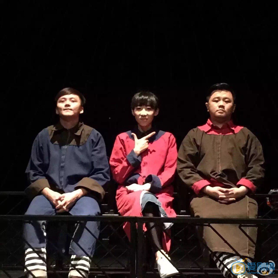 任素汐话剧剧照 任素汐高清写真_任素汐高清剧照
