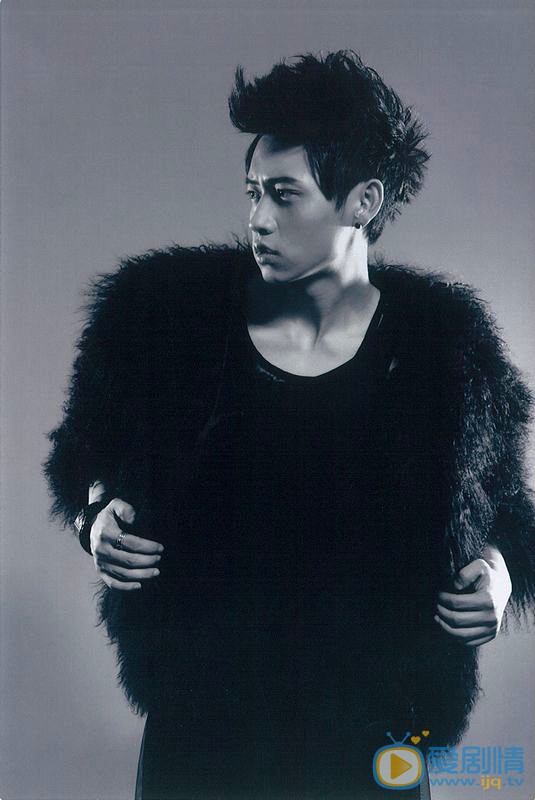 魏晨忧郁写真 魏晨高清写真_魏晨高清剧照