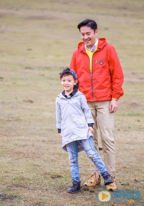 蔡轩正《爸爸去哪儿4》照 蔡轩正高清写真_蔡轩正高清剧照
