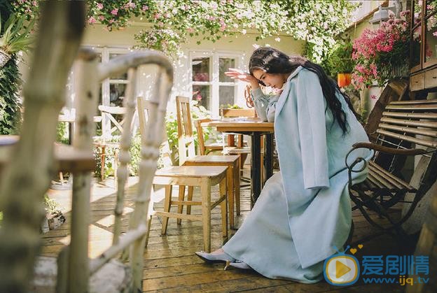 张辛苑布拉格写真 张辛苑高清写真_张辛苑高清剧照