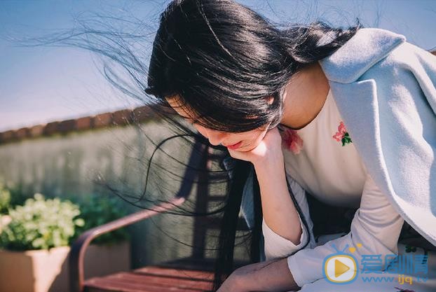 张辛苑布拉格写真 张辛苑高清写真_张辛苑高清剧照