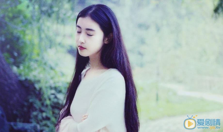 张辛苑布拉格写真 张辛苑高清写真_张辛苑高清剧照