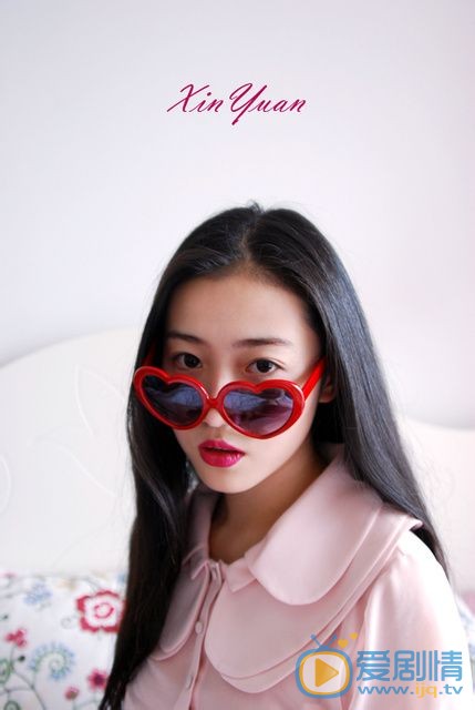 张辛苑洛丽塔写真 张辛苑高清写真_张辛苑高清剧照