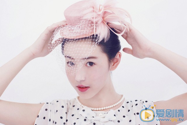 张辛苑mother is old dress写真 张辛苑高清写真_张辛苑高清剧照
