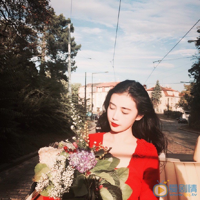 张辛苑布拉格写真 张辛苑高清写真_张辛苑高清剧照