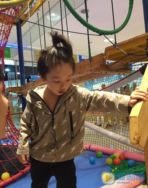 李亦航生活照 李亦航高清写真_李亦航高清剧照