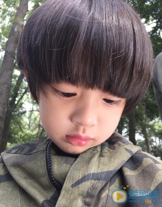 李亦航生活照 李亦航高清写真_李亦航高清剧照