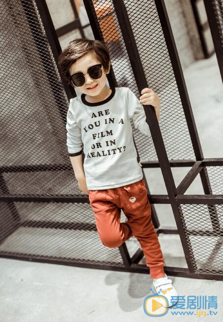 李亦航酷照 李亦航高清写真_李亦航高清剧照