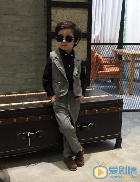 李亦航酷照 李亦航高清写真_李亦航高清剧照