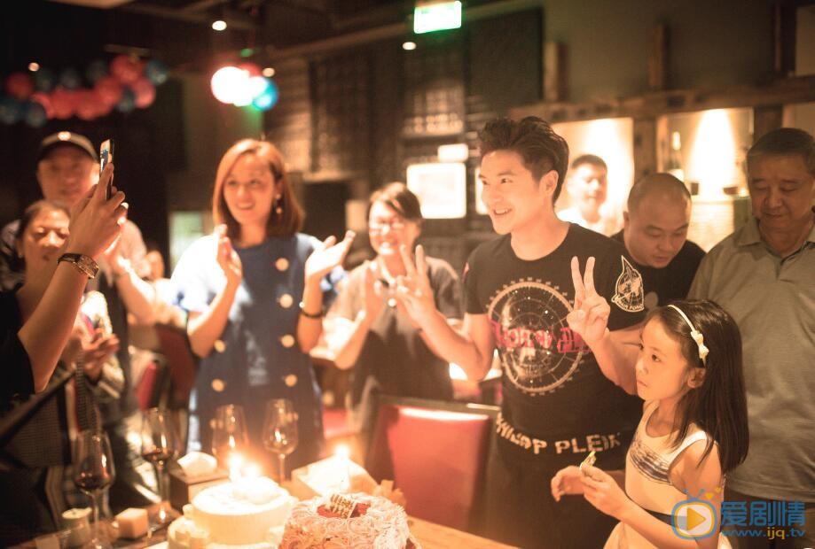 田宸宇全家福 田宸宇高清写真_田宸宇高清剧照
