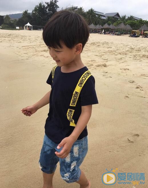 田宸宇小小男子汉 田宸宇高清写真_田宸宇高清剧照
